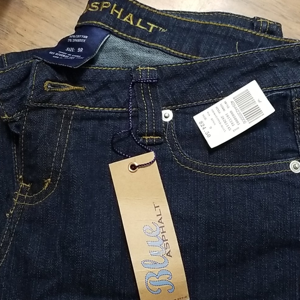 Jeans size 9 Regular Juniors